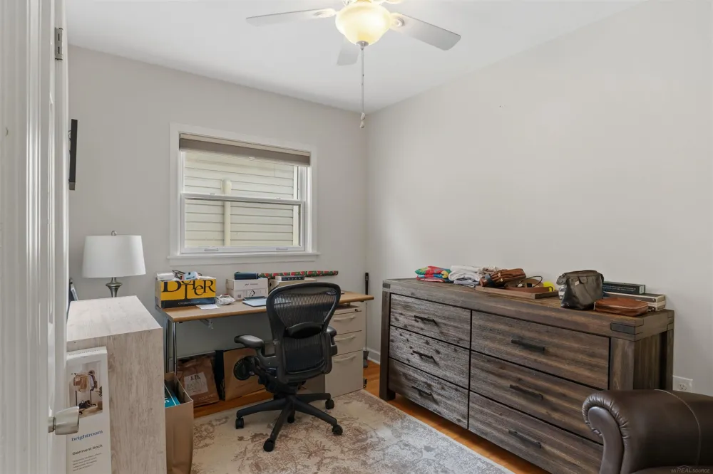 628 Notre Dame Street Grosse Pointe City, MI 48230