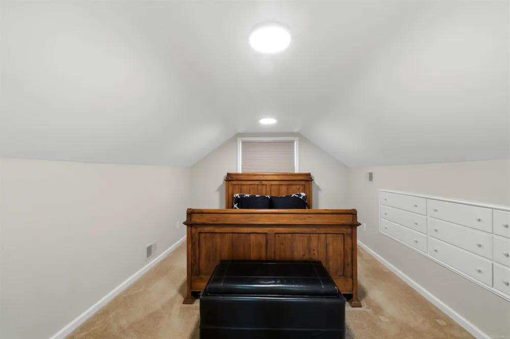 628 Notre Dame Street Grosse Pointe City, MI 48230