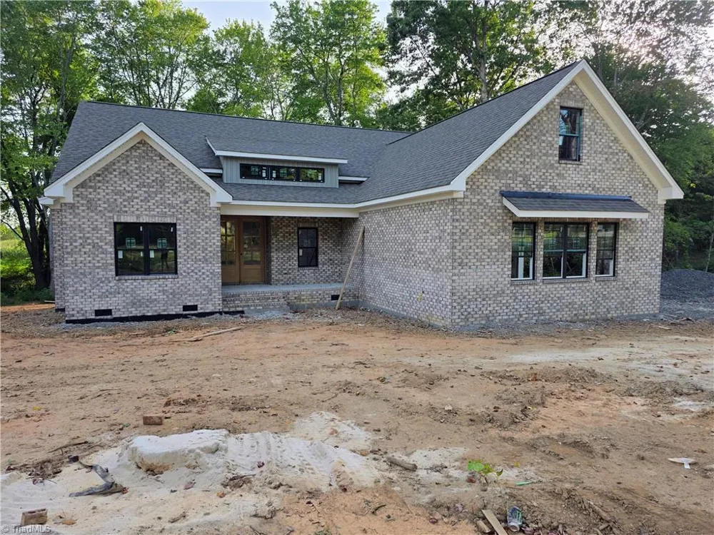 8481 Southard Road Stokesdale, NC 27357