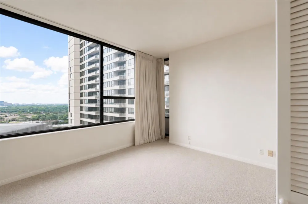 14 Greenway Plaza #19P Houston, TX 77046