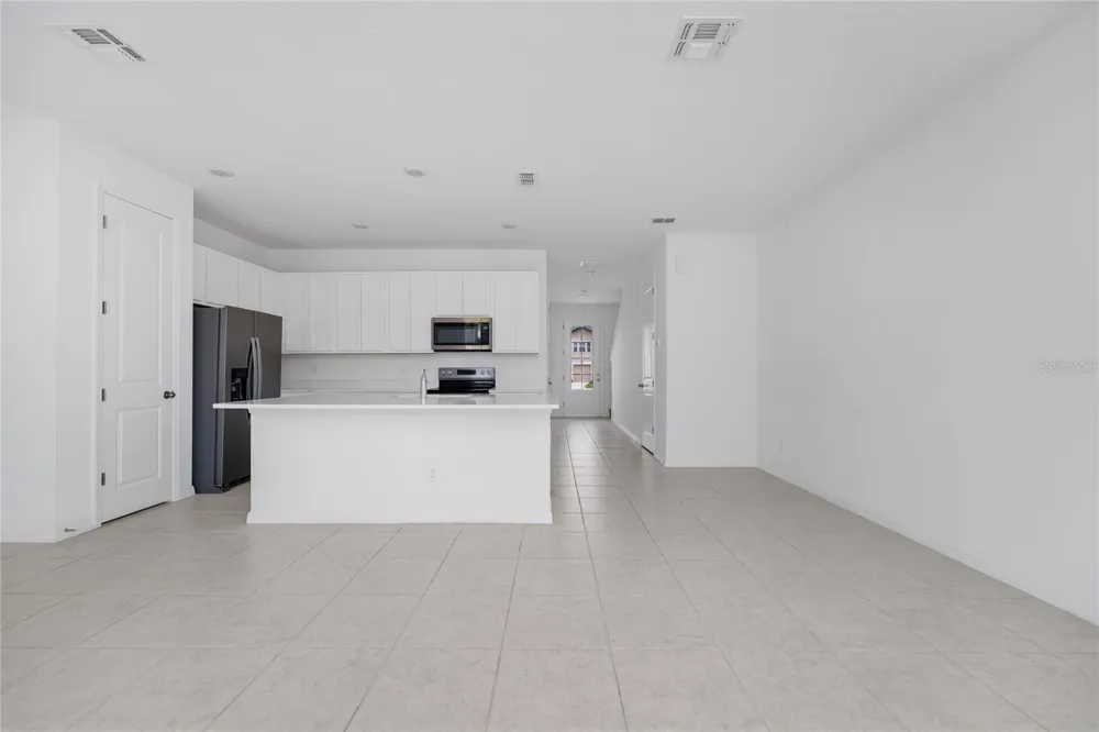 1526 DISCOVERY STREET Davenport, FL 33896