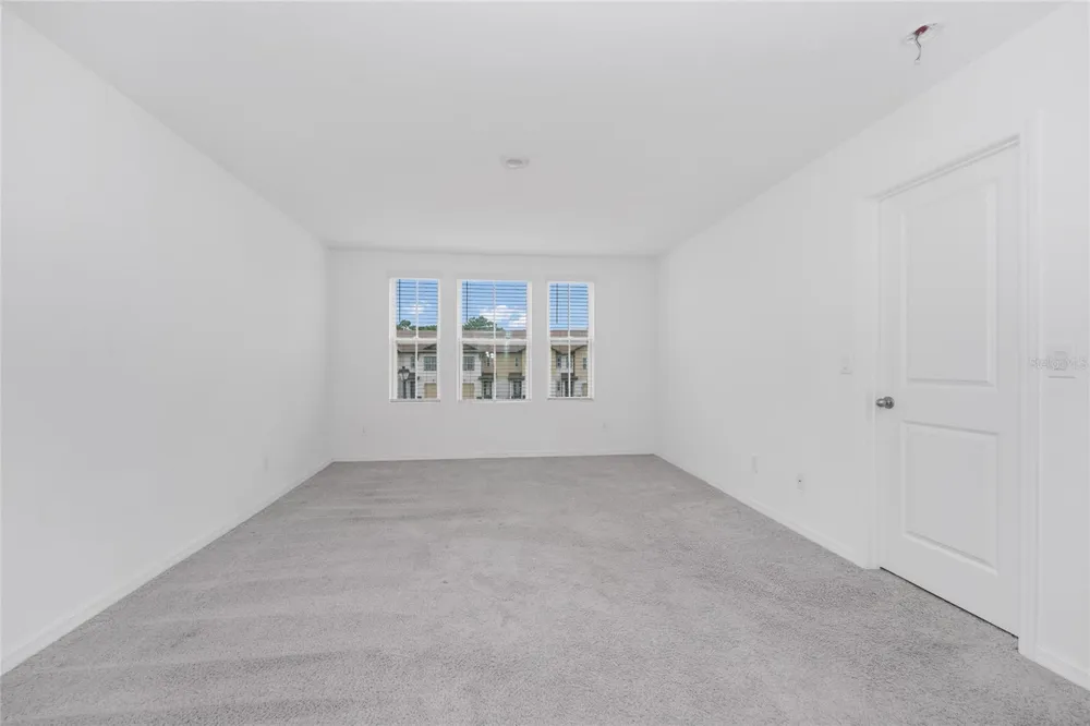 1526 DISCOVERY STREET Davenport, FL 33896