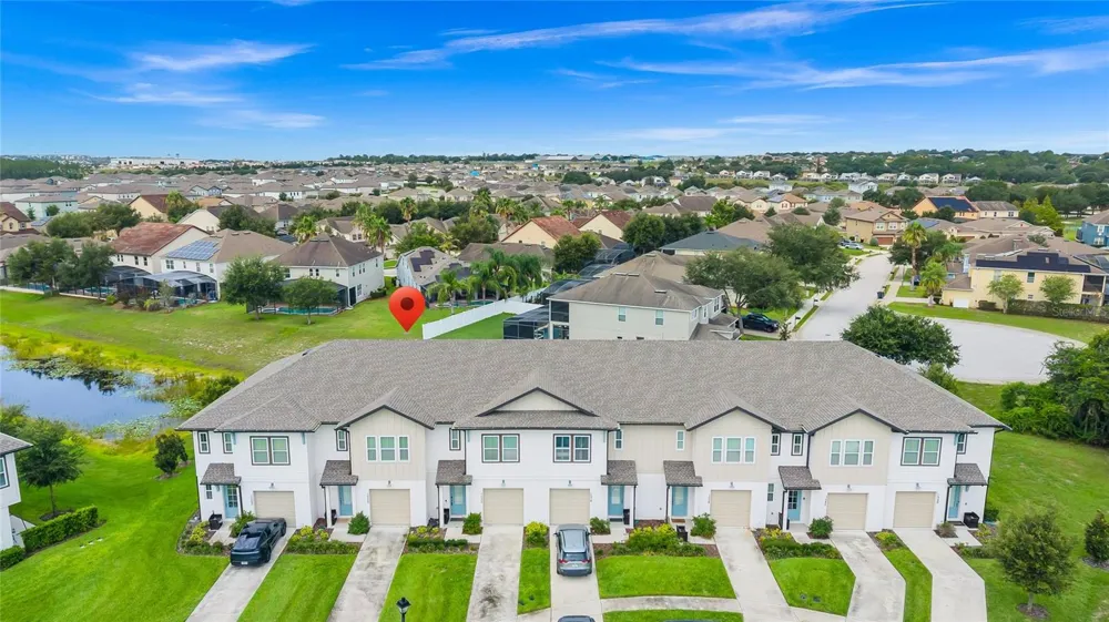 1526 DISCOVERY STREET Davenport, FL 33896