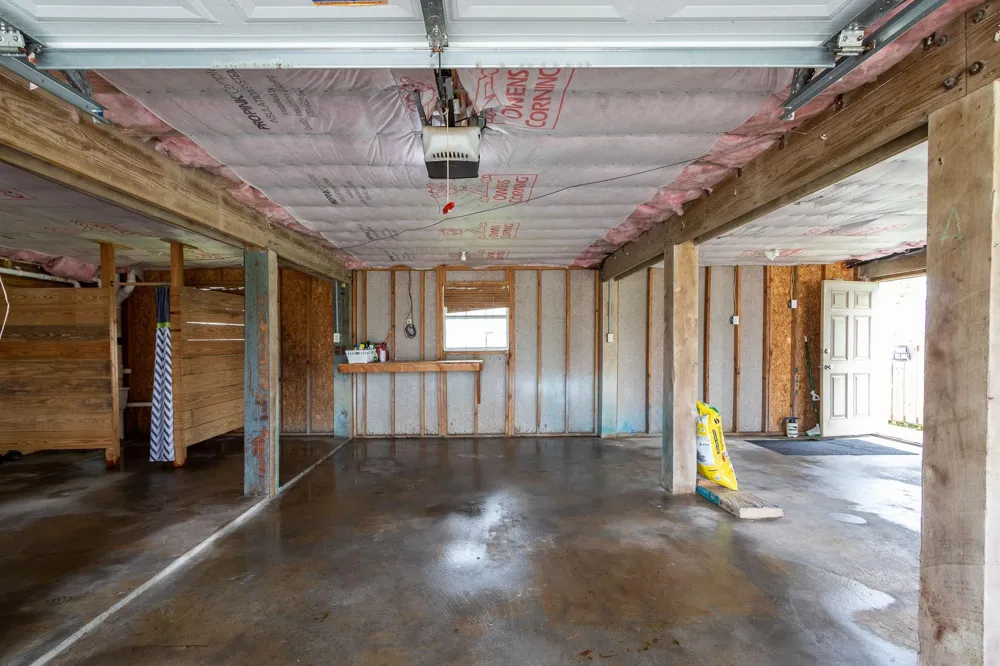 16721 Edward Teach Road Jamaica Beach, TX 77554