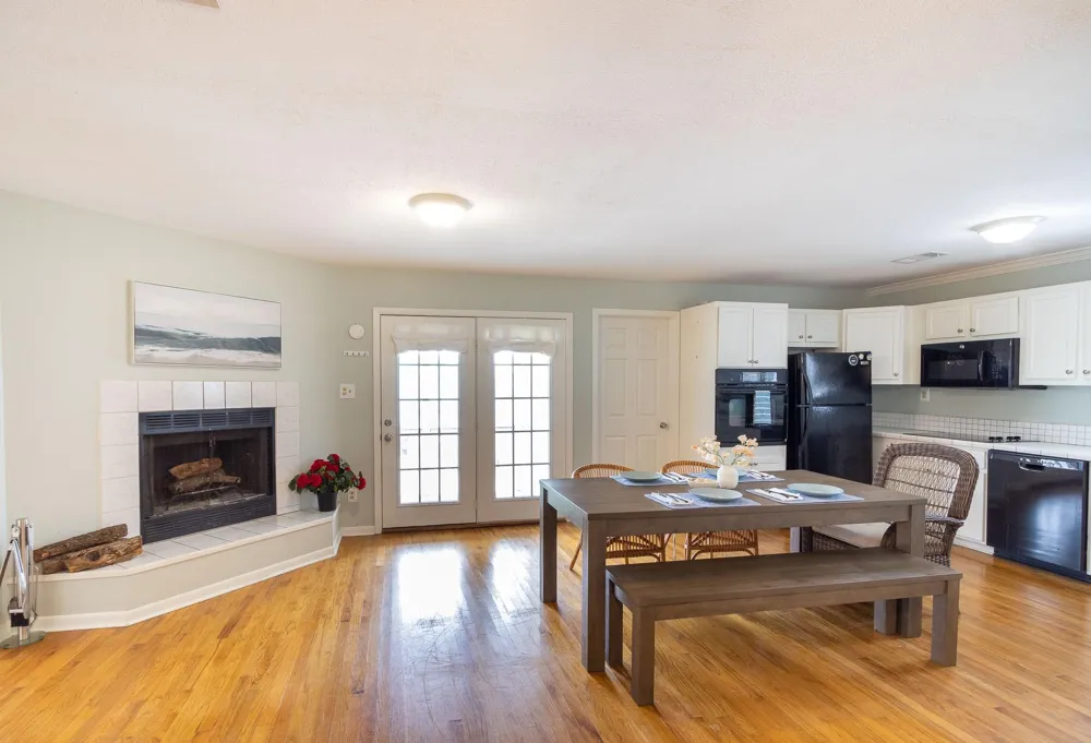 16721 Edward Teach Road Jamaica Beach, TX 77554