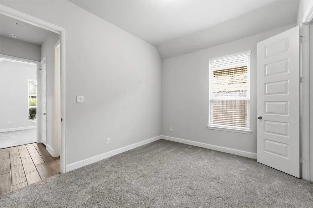 12318 Palmetto Drive Mont Belvieu, TX 77523