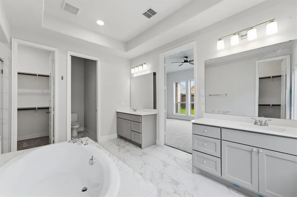 12318 Palmetto Drive Mont Belvieu, TX 77523
