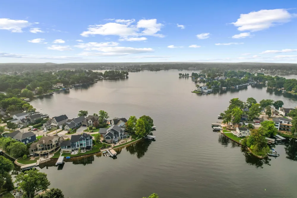 Cushing Street Lake Orion, MI 48362