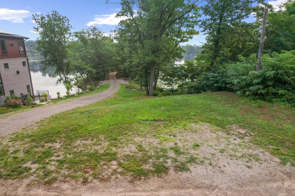 Cushing Street Lake Orion, MI 48362