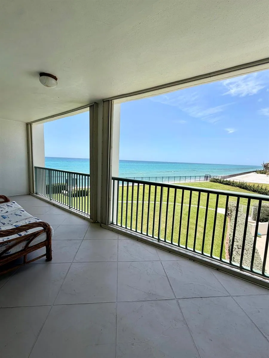 5400 Ocean Drive Singer Island, FL 33404