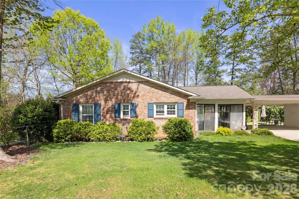5431 Park Road Charlotte, NC 28209