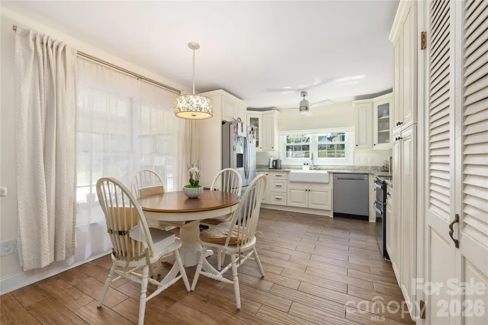 5431 Park Road Charlotte, NC 28209