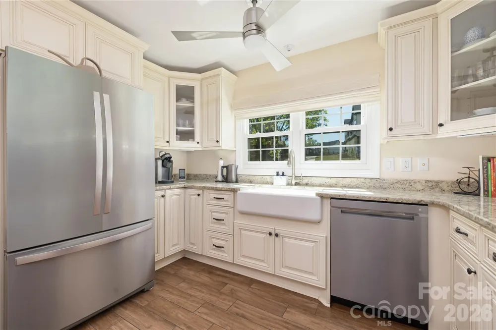 5431 Park Road Charlotte, NC 28209