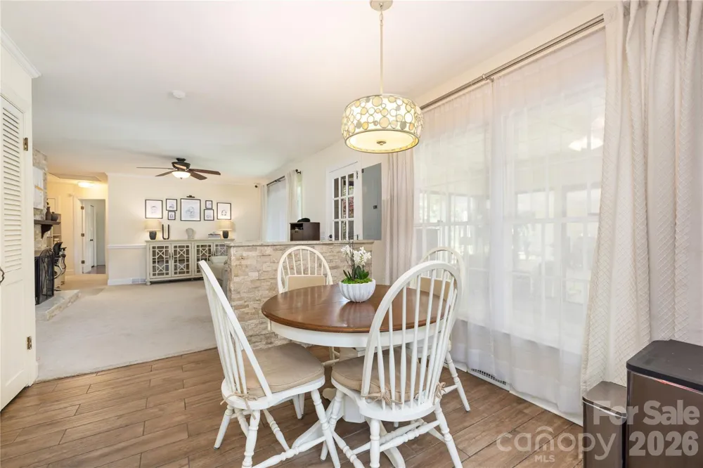 5431 Park Road Charlotte, NC 28209