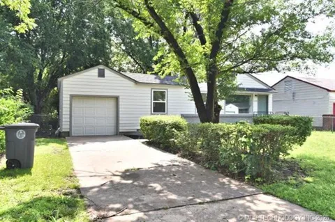 3153 Lansing Place