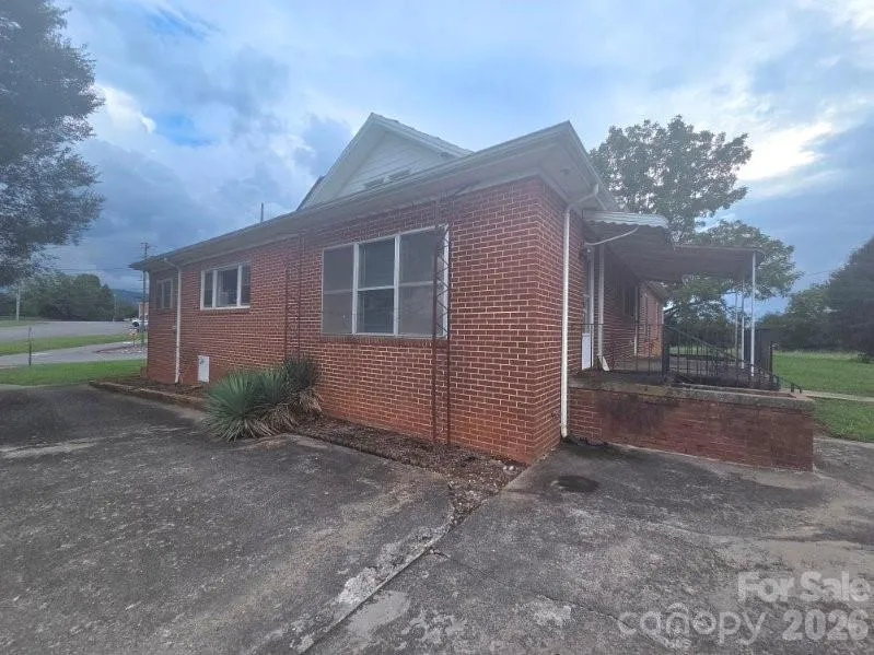 1312 Salem Road Morganton, NC 28655
