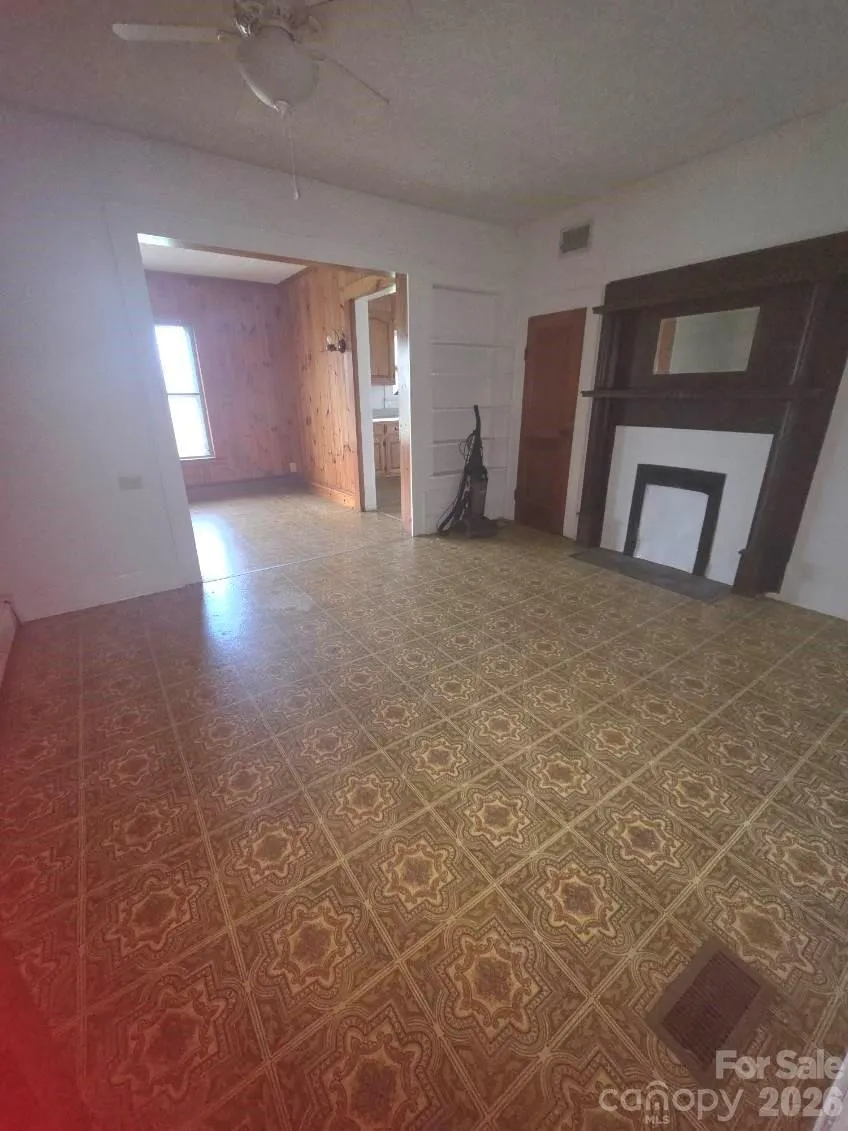 1312 Salem Road Morganton, NC 28655