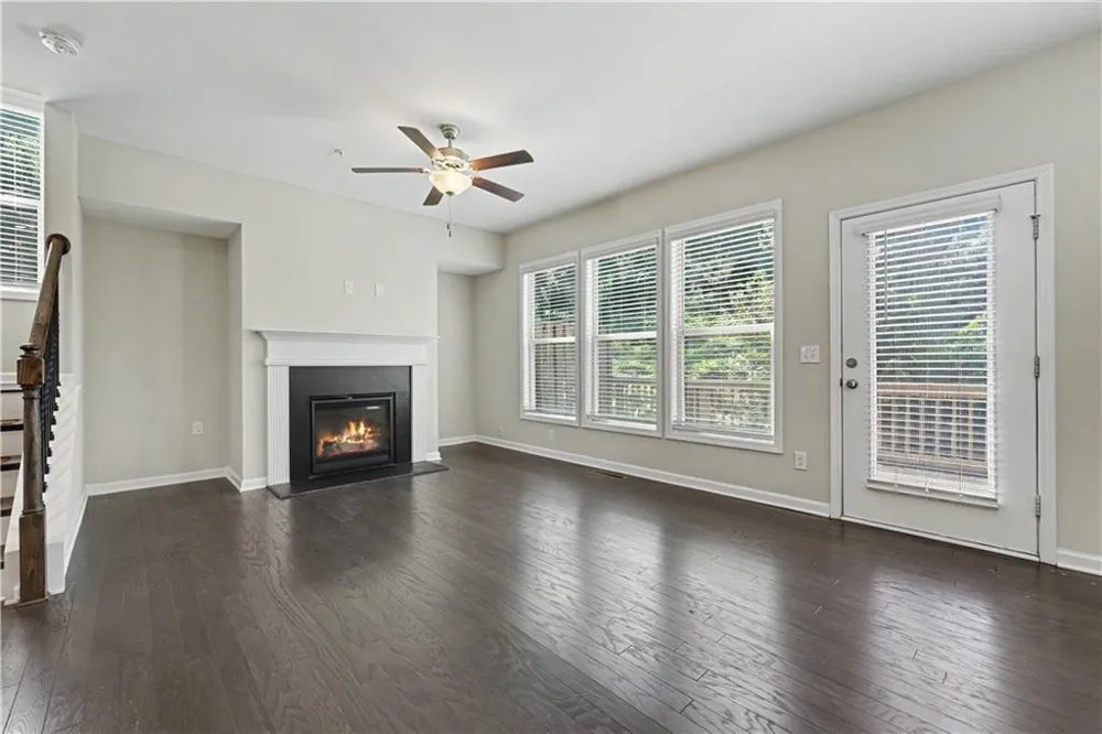 385 Provenance Drive Sandy Springs, GA 30328