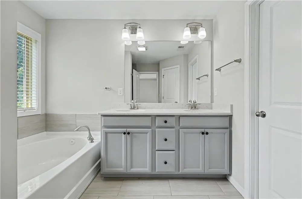 385 Provenance Drive Sandy Springs, GA 30328