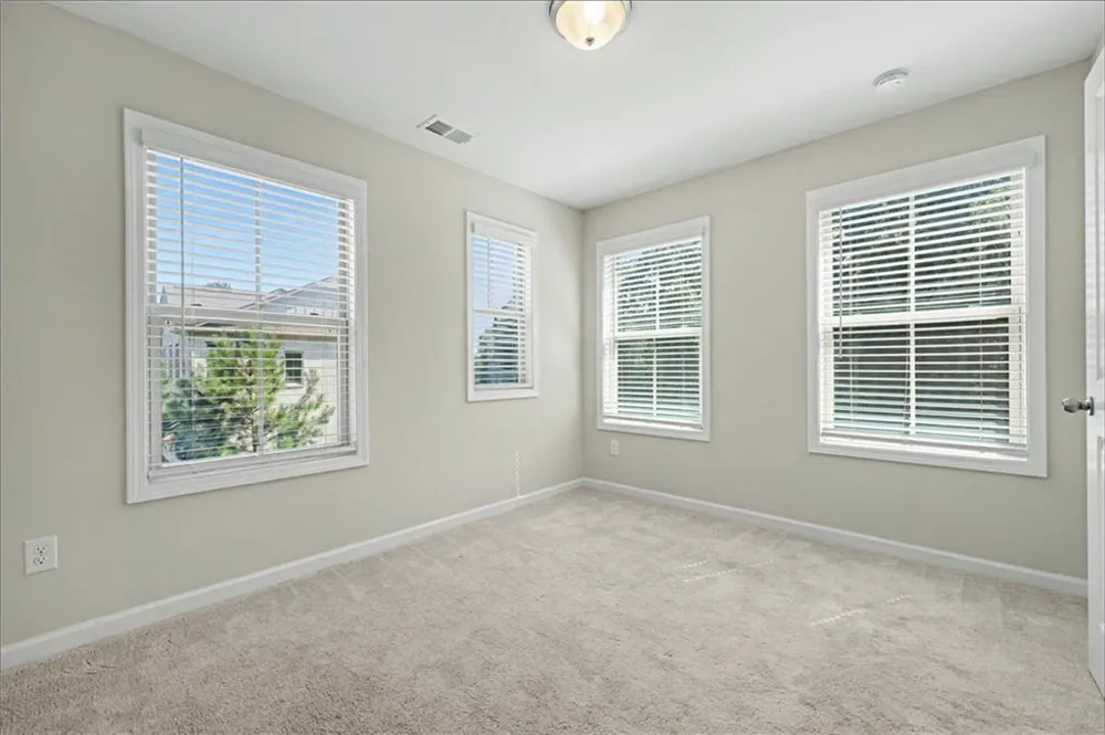 385 Provenance Drive Sandy Springs, GA 30328