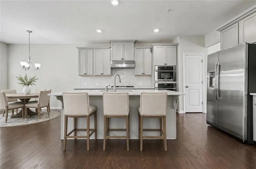 385 Provenance Drive Sandy Springs, GA 30328