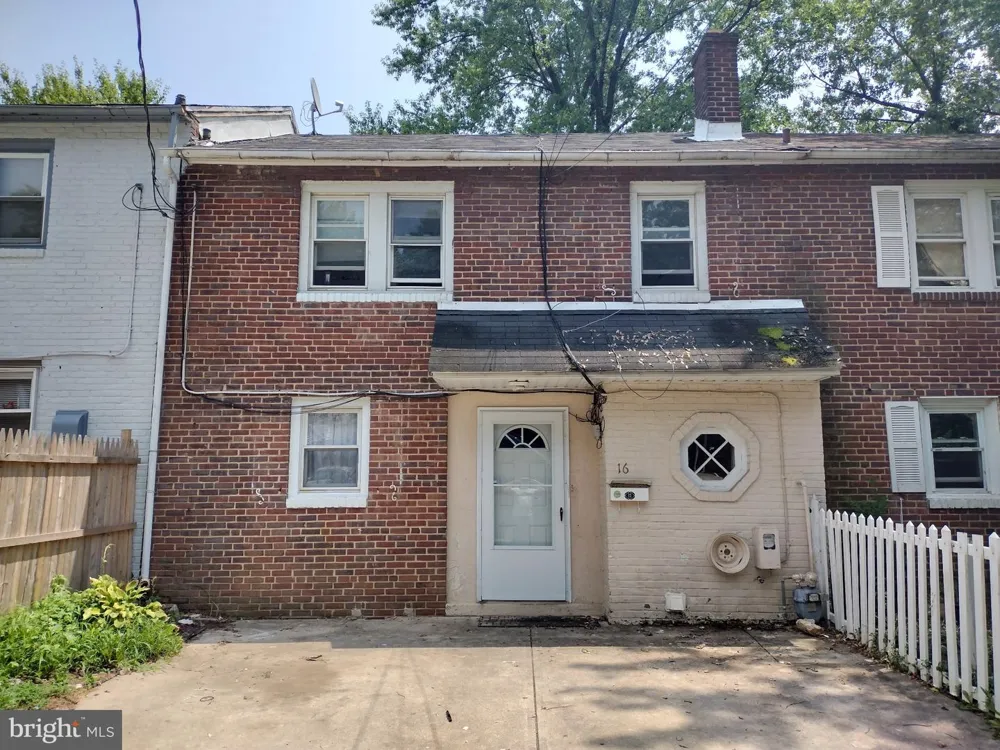16 S CANNON DRIVE Wilmington, DE 19809