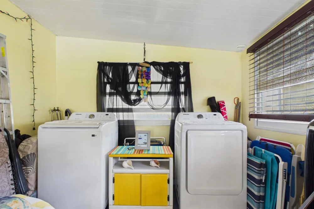 10003 Granada Bay Boynton Beach, FL 33436