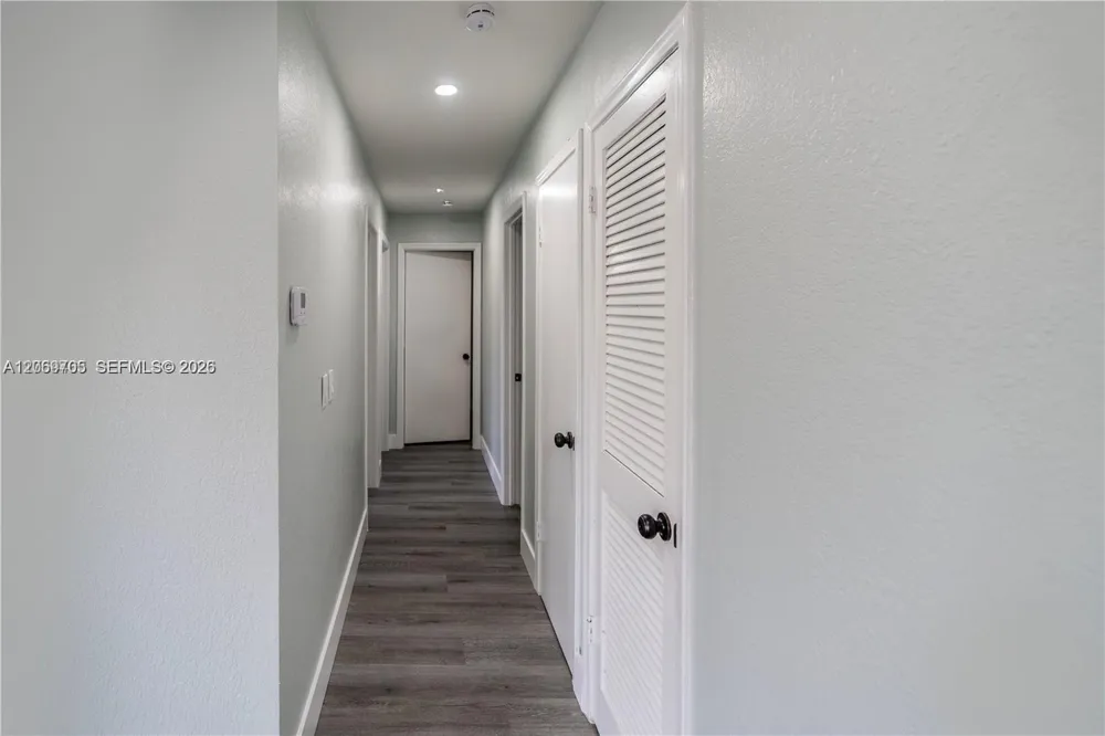 8110 SW 4th Pl North Lauderdale, FL 33068