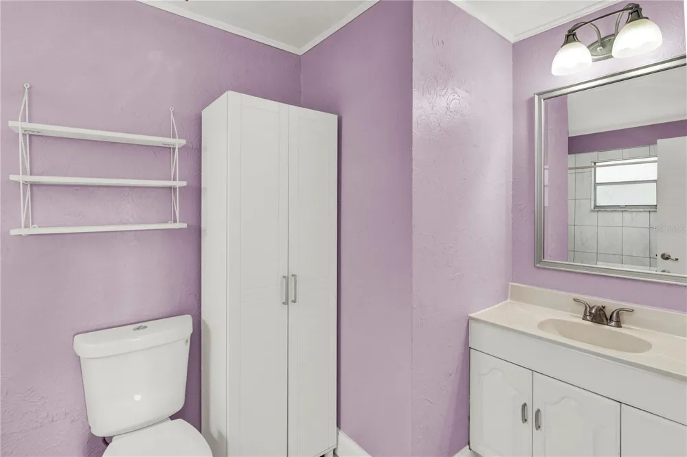 5556 MEMORIAL DRIVE Orlando, FL 32821
