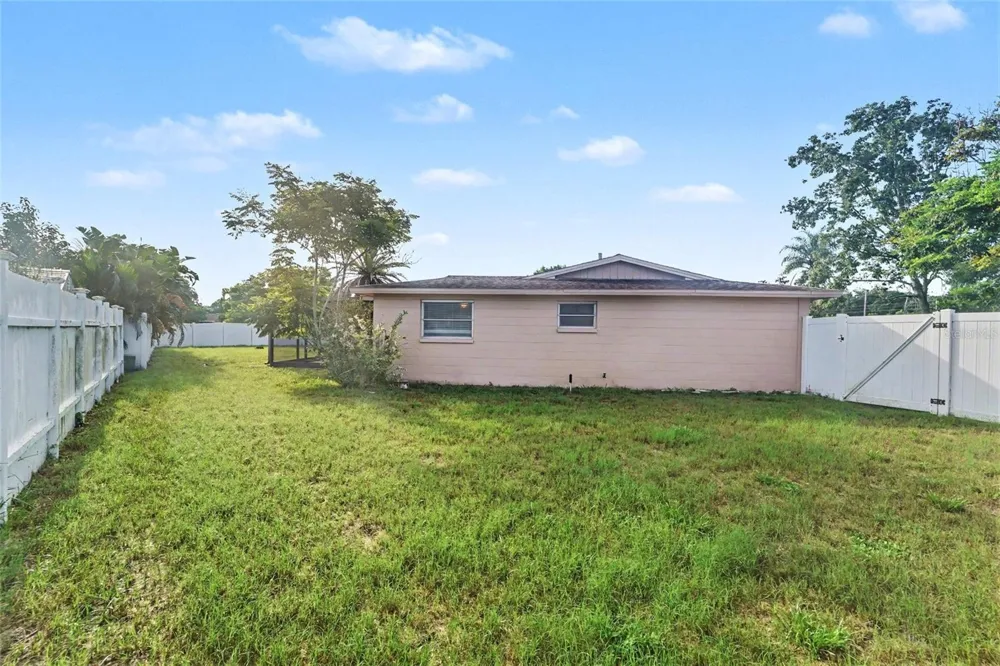 5751 DOLORES DRIVE Holiday, FL 34690