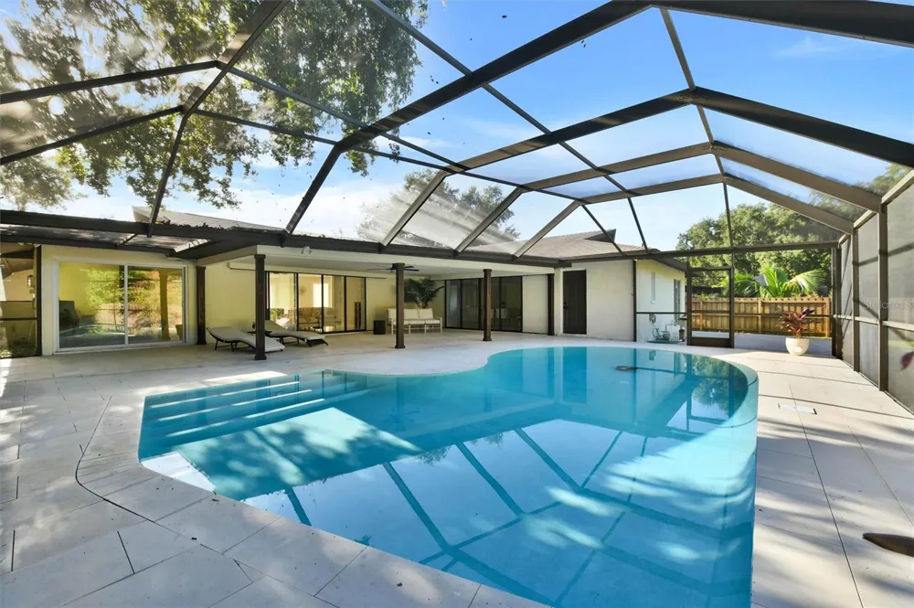 207 DUNBRIDGE DRIVE Palm Harbor, FL 34684