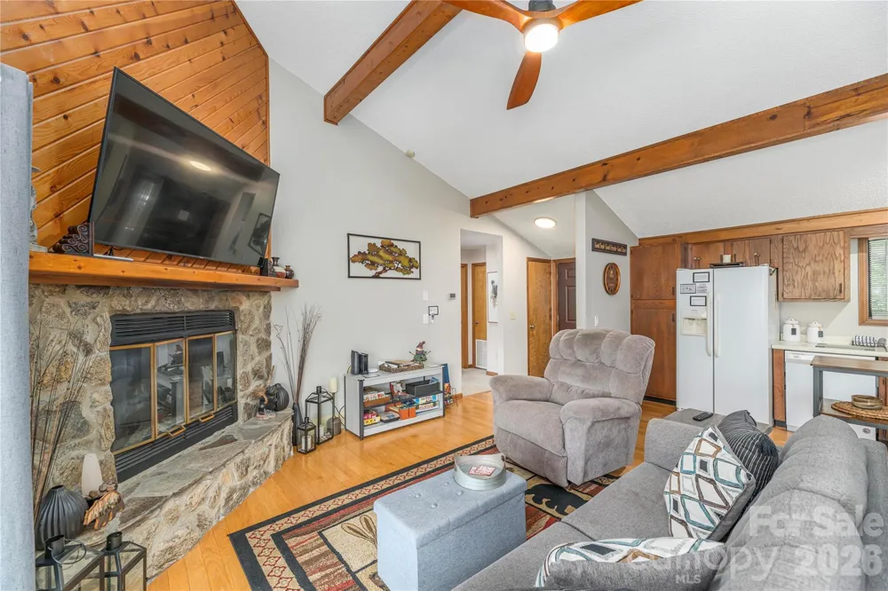 73 Mountain Breeze Drive Maggie Valley, NC 28751