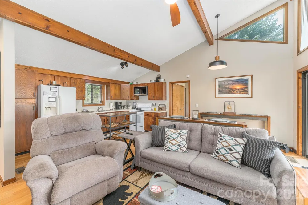 73 Mountain Breeze Drive Maggie Valley, NC 28751