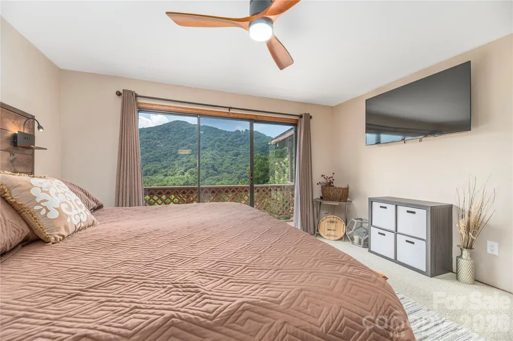 73 Mountain Breeze Drive Maggie Valley, NC 28751