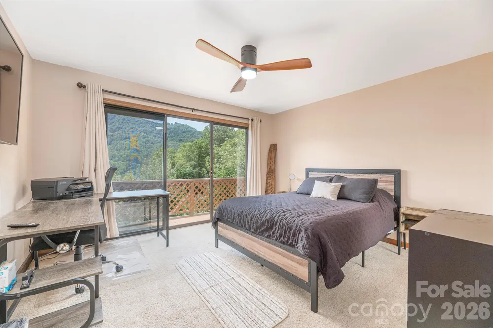 73 Mountain Breeze Drive Maggie Valley, NC 28751