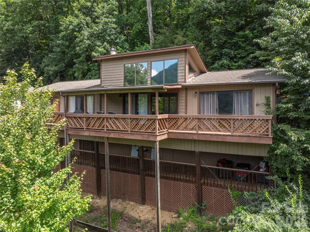 73 Mountain Breeze Drive Maggie Valley, NC 28751