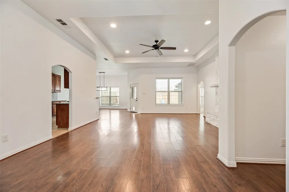 2808 Park Street Ennis, TX 75119