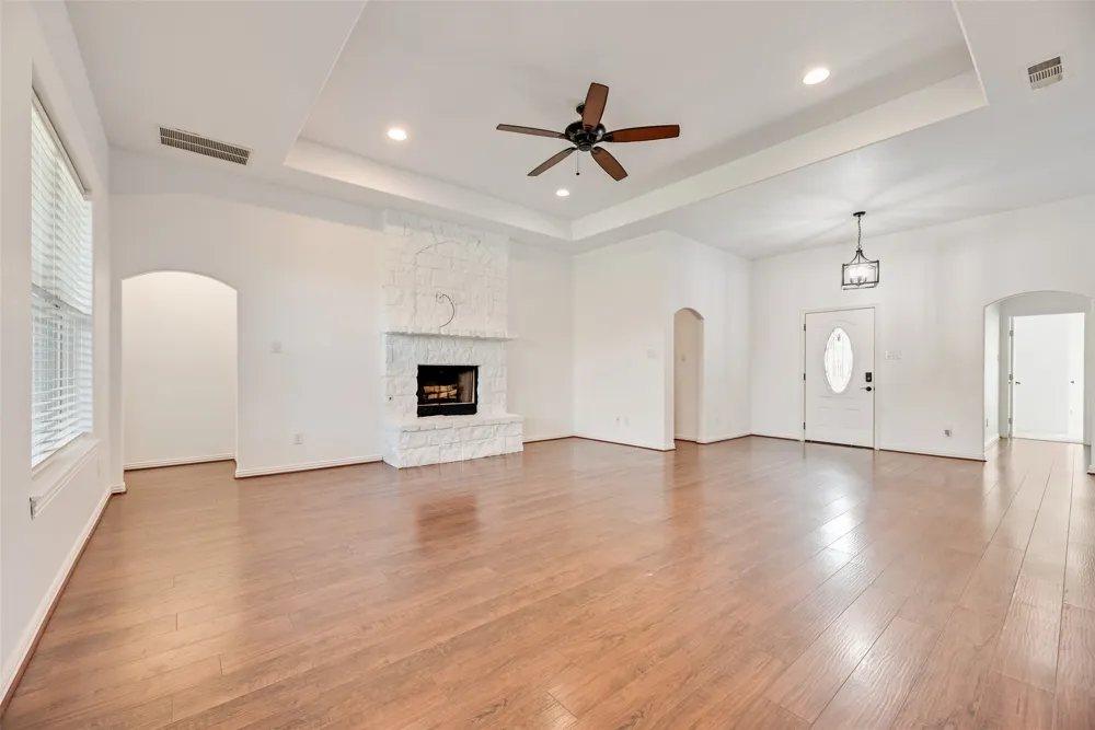2808 Park Street Ennis, TX 75119