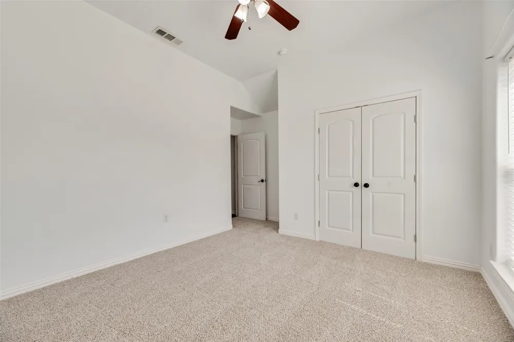 2808 Park Street Ennis, TX 75119