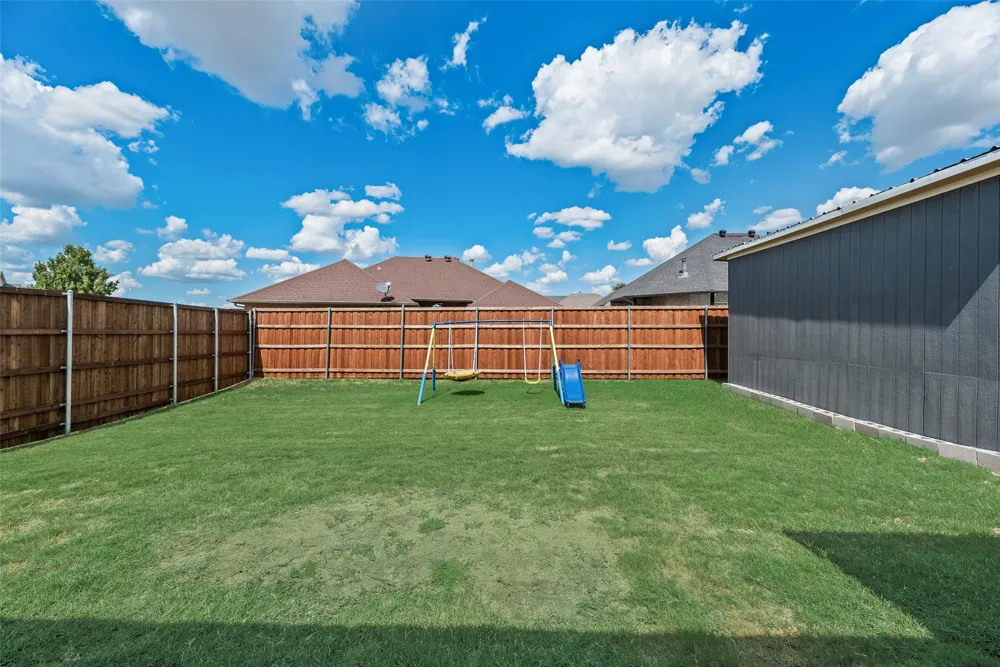 2808 Park Street Ennis, TX 75119