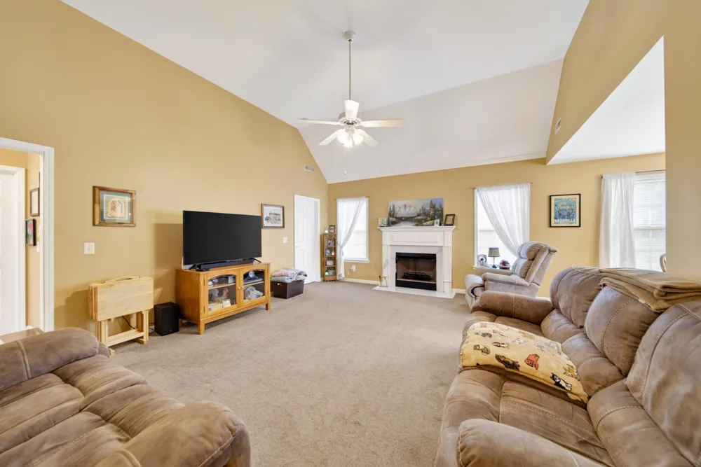 395 Bonita Parkway Hendersonville, TN 37075