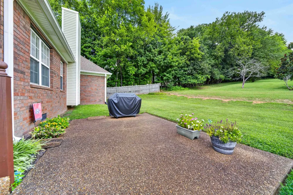 395 Bonita Parkway Hendersonville, TN 37075