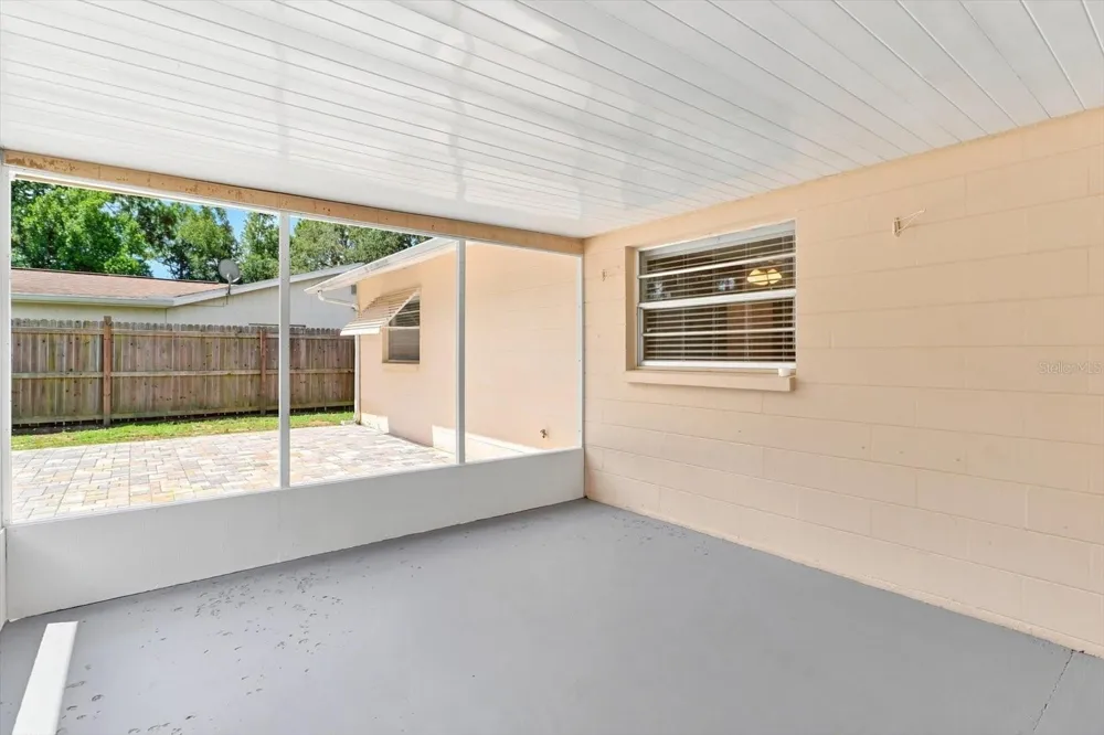 1285 HAGGERTY POINT Crystal River, FL 34429