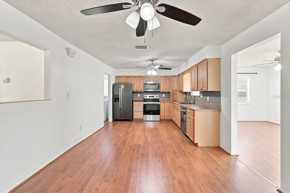 1285 HAGGERTY POINT Crystal River, FL 34429