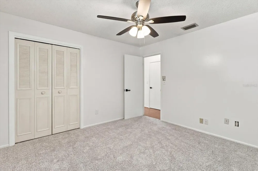 1285 HAGGERTY POINT Crystal River, FL 34429