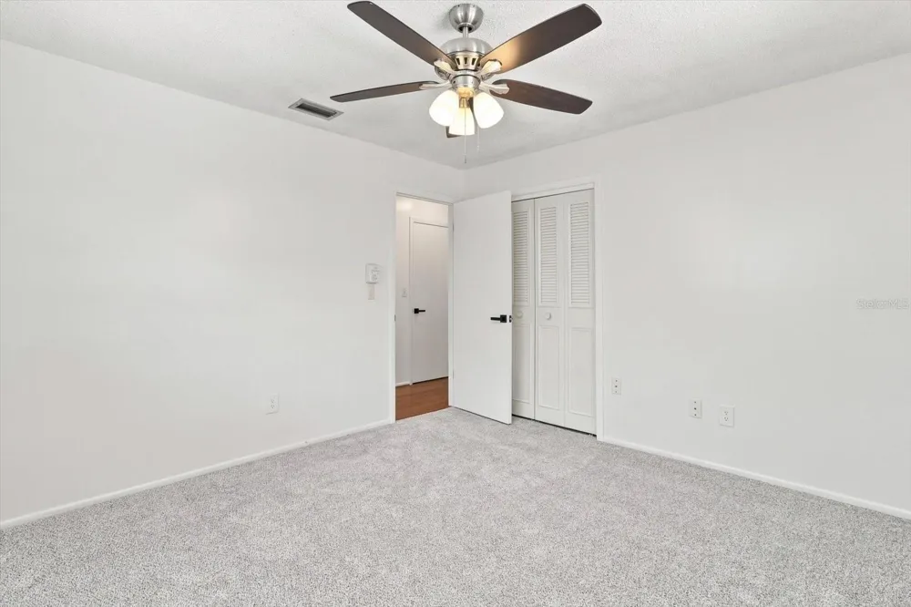 1285 HAGGERTY POINT Crystal River, FL 34429