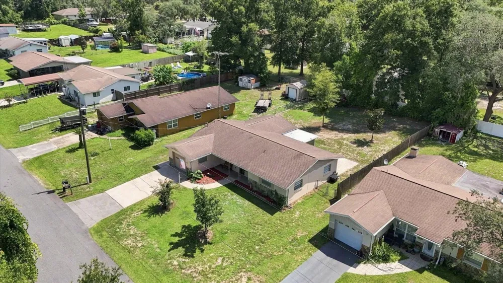 1285 HAGGERTY POINT Crystal River, FL 34429