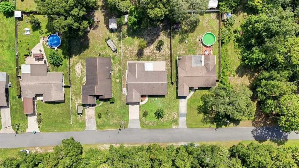 1285 HAGGERTY POINT Crystal River, FL 34429