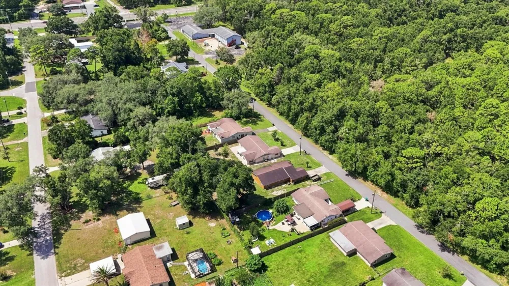 1285 HAGGERTY POINT Crystal River, FL 34429