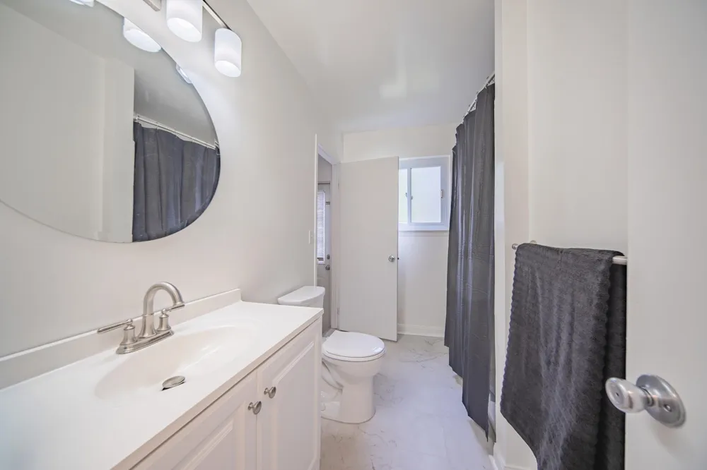5719 Sunset Trail Ypsilanti, MI 48197